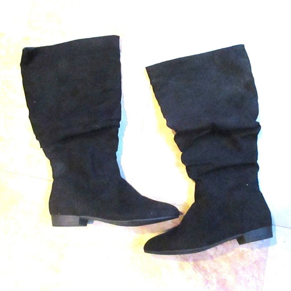 Women's Boots, Knee High, Black Swede, 7 1/2, Brand New in Box Style is DILL